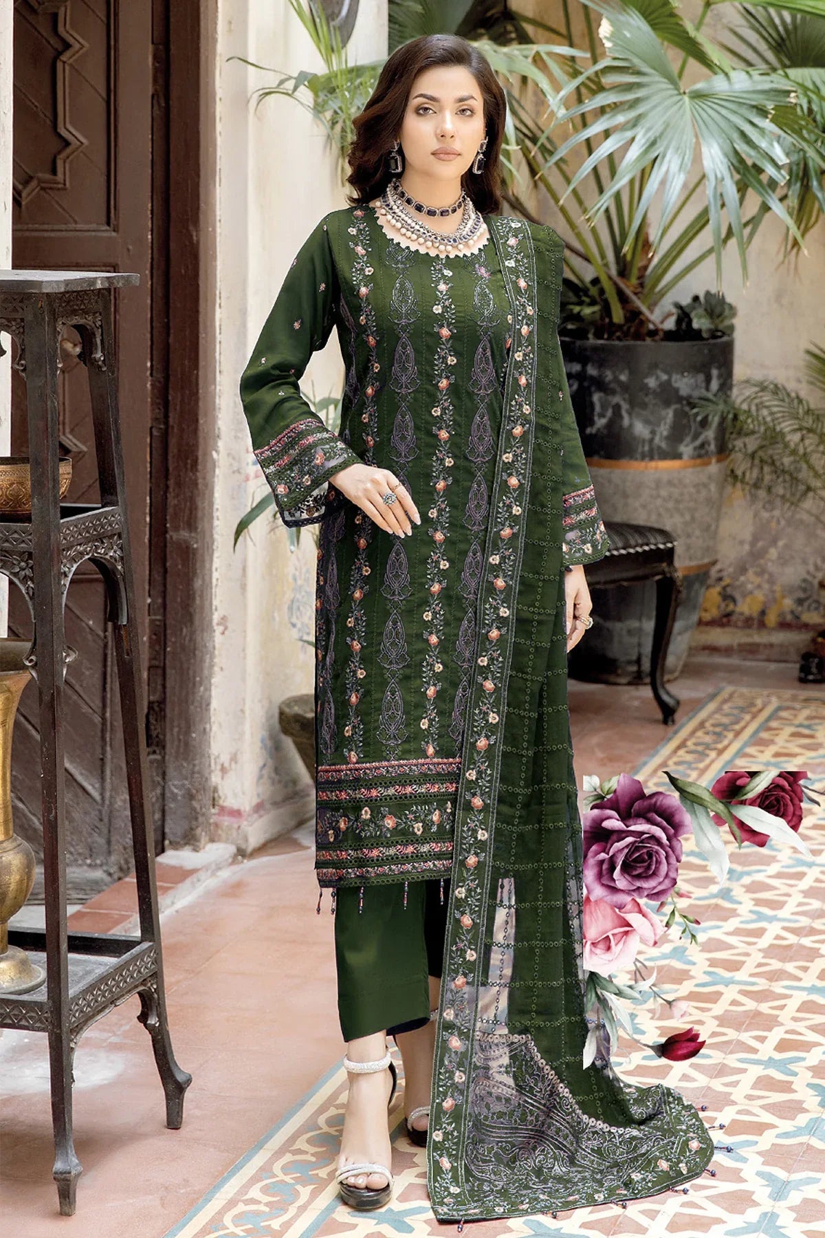 Elegant Green Georgette Dress Material with Dupatta For Women