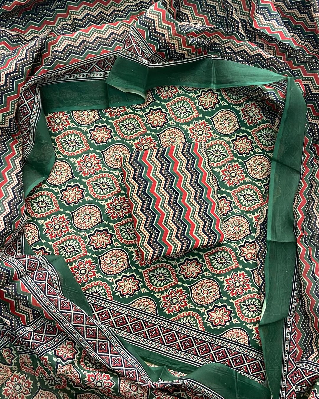 Fancy Cotton Printed Unstitched Dress Material For Women