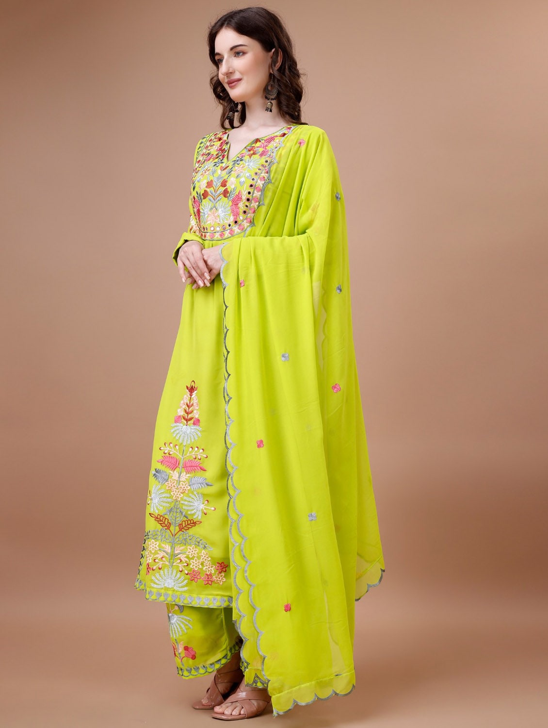 Women Embroidery Work Black Georgette Ethnic Kurta Set With Dupatta